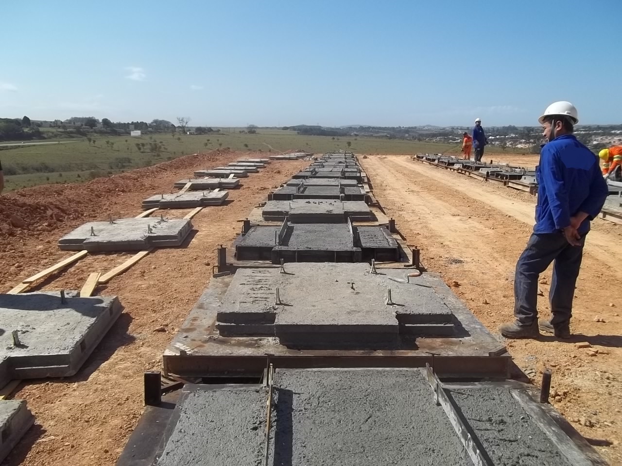 4- Peças no inicio da cura do molde